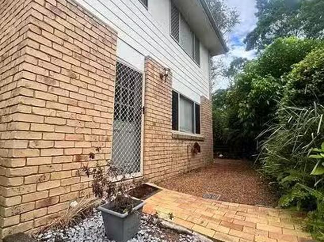 Just in! 4/3 Hemdan Court, Nambour, QLD 4560