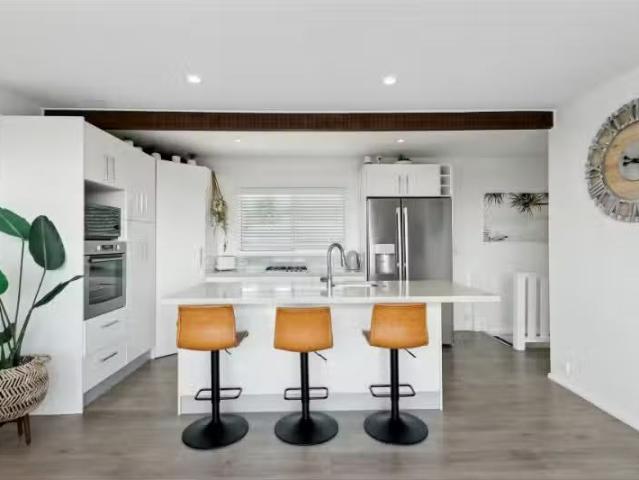 Unique 43 Phyllis Avenue, Kanwal House for rent Listed by Ann.