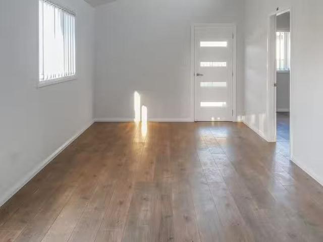 Cheap 43A Danbury Avenue, GOROKAN House for rent Listed by Pr.