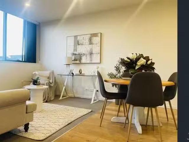 Deal! 405/10 Buchanan Street, West End, QLD 4101