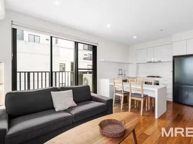 Deal! 406/12 Olive York Way, Brunswick West, VIC 3055