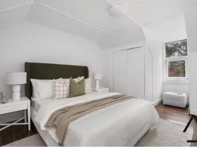 Rental! 40 Kingsclear Road, Alexandria House for rent Listed.