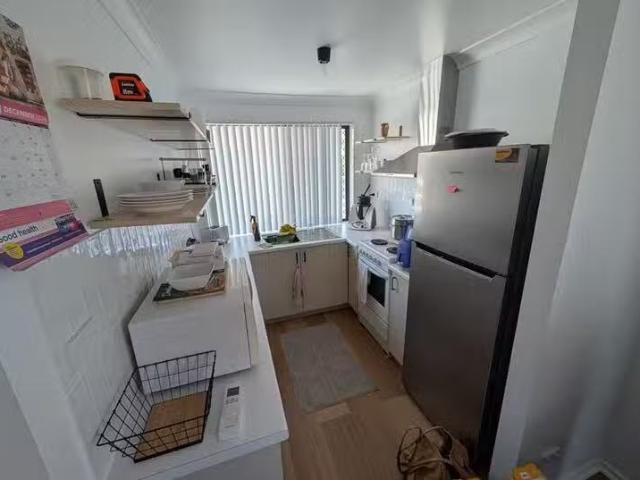 Nice 4/10 Wellington Street, Bunbury, WA 6230