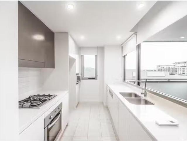 Cheap 417/14 Nuvolari Place, Wentworth Point Apartment for ren.