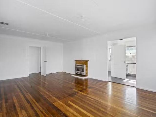 For Rent! 41 Apollo Crescent, Dallas, VIC 3047