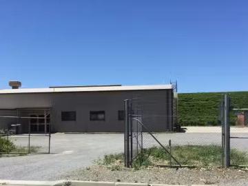 Deal! 41 Old Mill Court, MCLAREN VALE, SA 5171 Industrial/Wa.