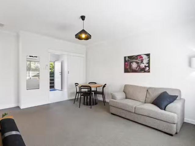 Unique 4/1A Carlton Road, Camden Park, SA 5038