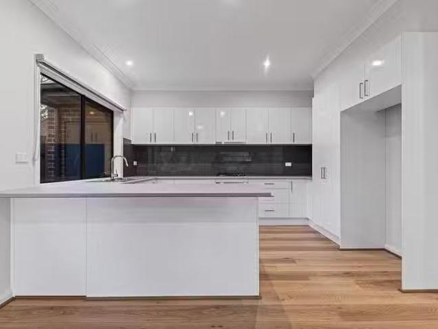 New 41A Lurline Street, Cranbourne, VIC 3977