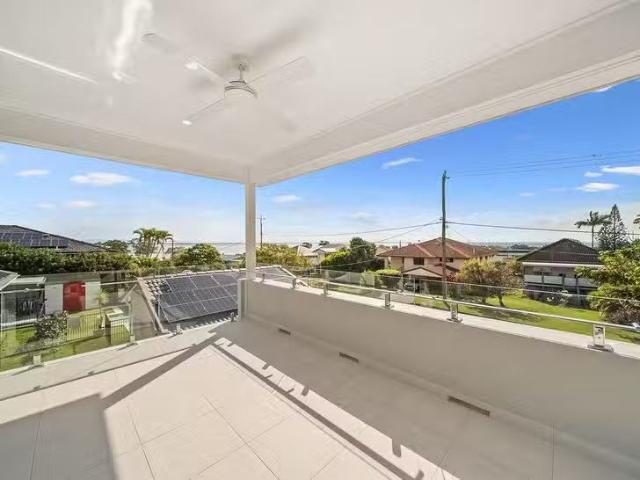 Cozy 41A Michel Road, Scarborough, QLD 4020