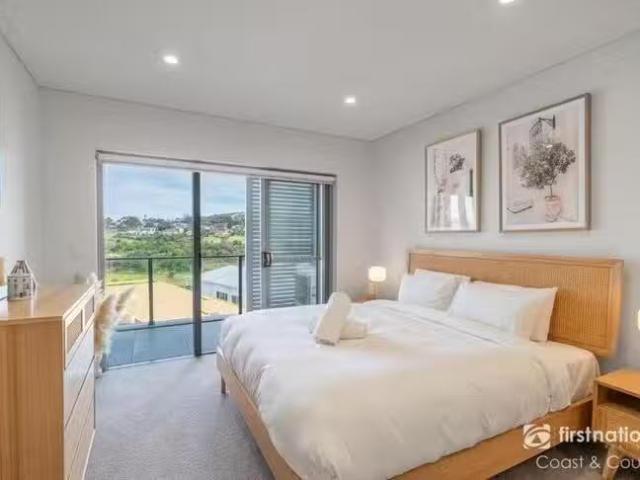 Charming 4/2 Surfleet Place, Kiama, NSW 2533