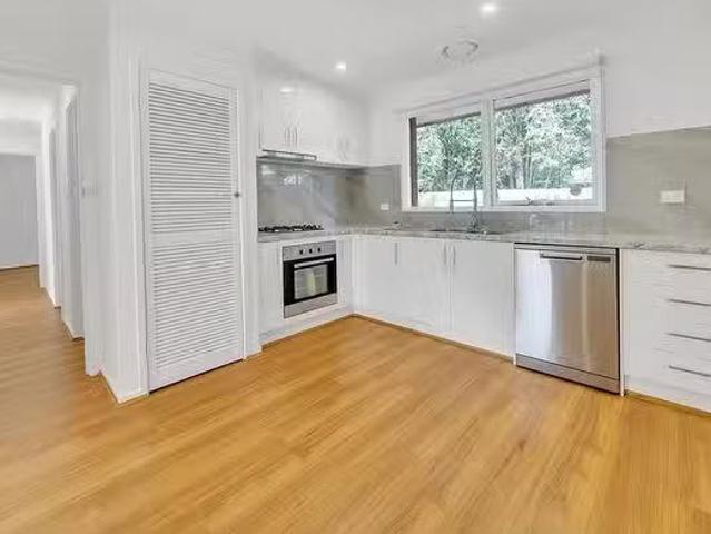 Cozy 4/34 36 Chandler Road, Noble Park, VIC 3174