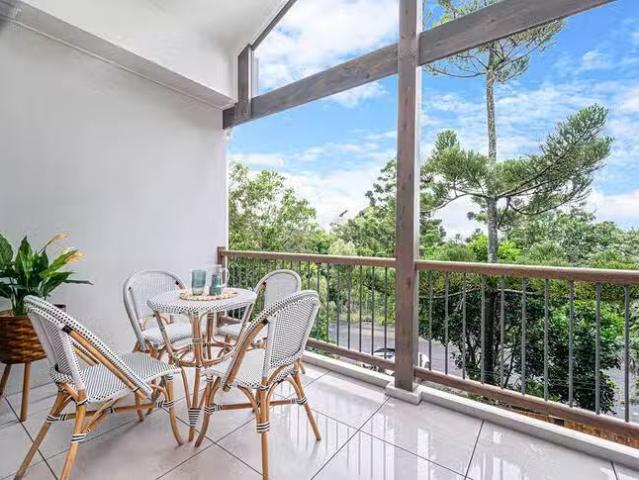 Unique 4/35 Queen Street, Yeppoon, QLD 4703