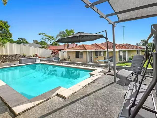 Rental! 47 Daintree Drive, PARKWOOD, QLD 4214 House for Rent