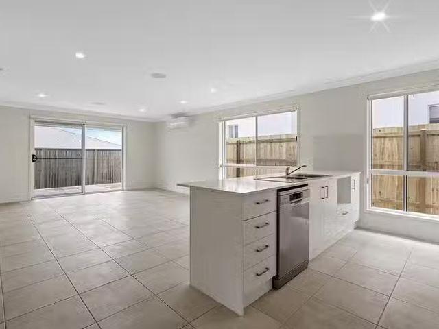 Deal! 47 Dorrigo Street, Yarrabilba, QLD 4207
