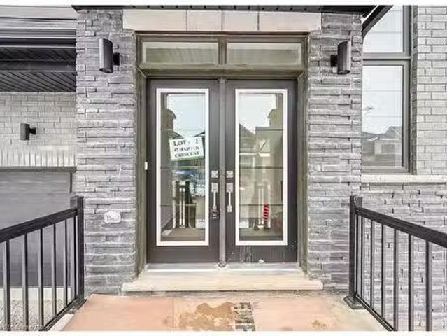 New 47 Hawick Crescent Crescent, Caledonia, ON, N3W 0G5 hous.