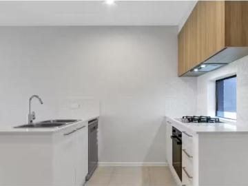 Kinlyside, Yass Valley, Victoria - Parking