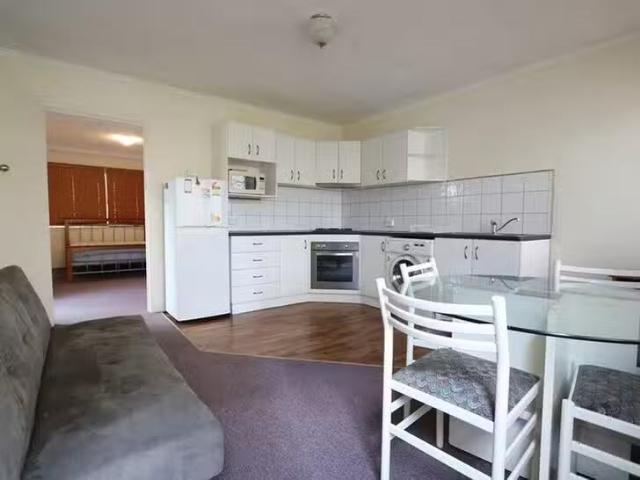Just in! 4/43 Querrin Street, Yeronga, QLD 4104