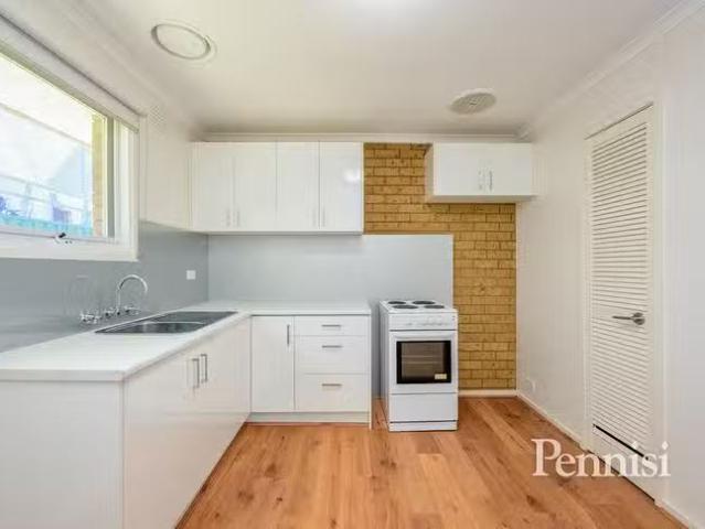 For Rent! 4/46 York Street, Airport West, VIC 3042