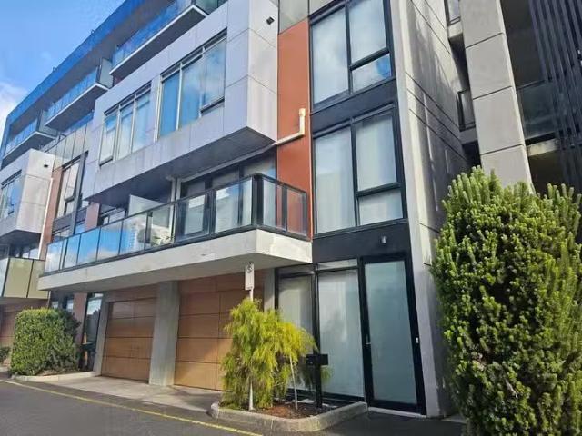 Unique 44 La Scala Avenue, Maribyrnong, VIC 3032