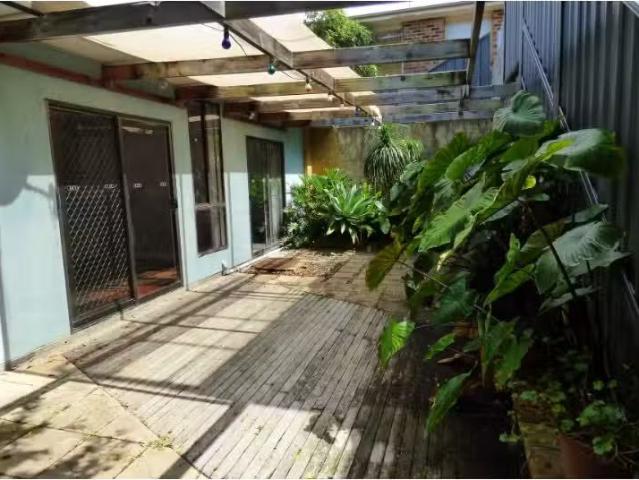 Rental! 44A East Crescent, Culburra Beach Apartment for rent.