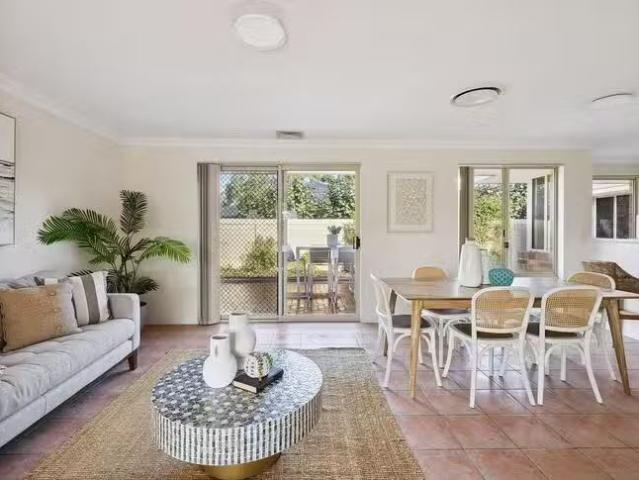 Unique 44B Malcolm Street, North Beach, WA 6020