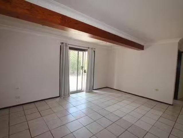 Deal! 4/50 Defiance Road, Logan Central, QLD 4114