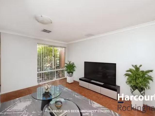 Cozy 4/51 Laguardia Loop, PORT KENNEDY, WA 6172 Unit for Rent