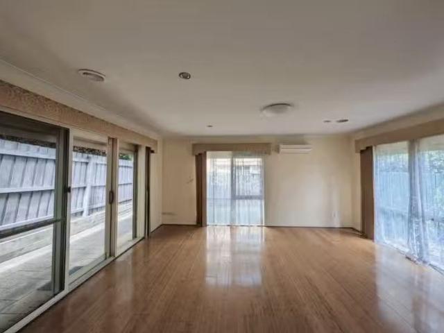 New 4/601 North Road, Ormond VIC 3204 Townhouse For Lease