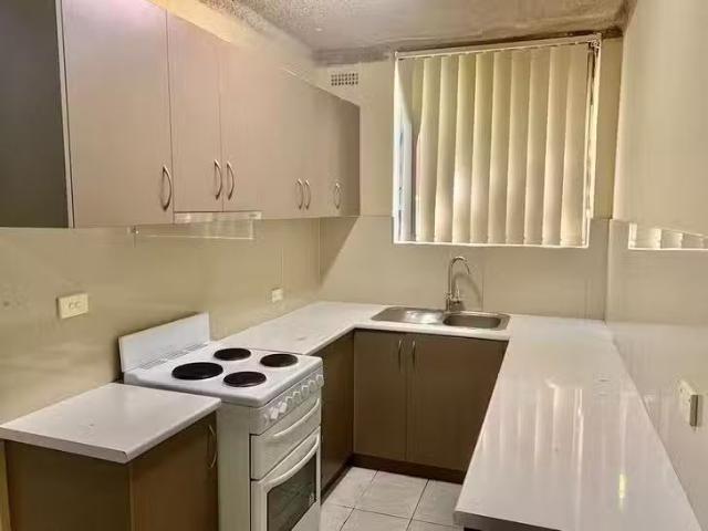Just in! 4/62 Cumberland Street, Cabramatta, NSW 2166
