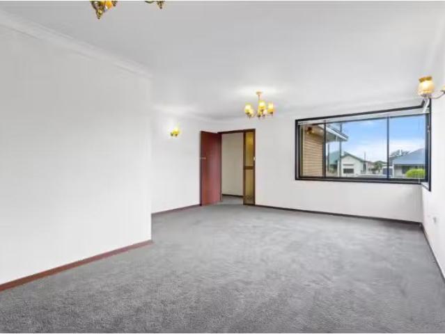 Nice 465 Princes Highway, Fernhill House for rent Listed by N.