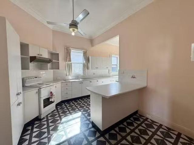 Cozy 46 Ulick Street, Merewether, NSW 2291
