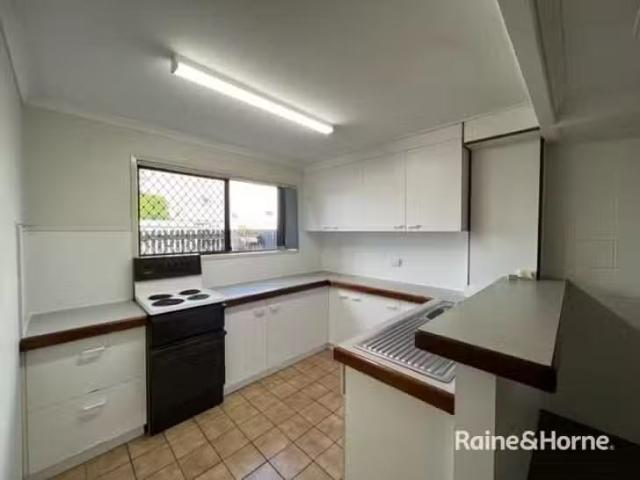 Nice 4/6 Wentford Street, Mackay, QLD 4740