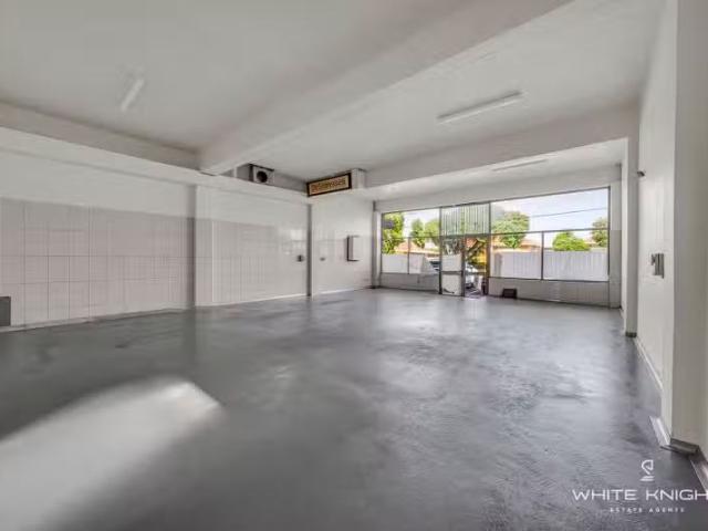 Nice 46 Stradbroke Drive, St Albans VIC 3021