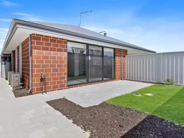 Rental! 46B Westaway Road, Pinjarra, WA 6208