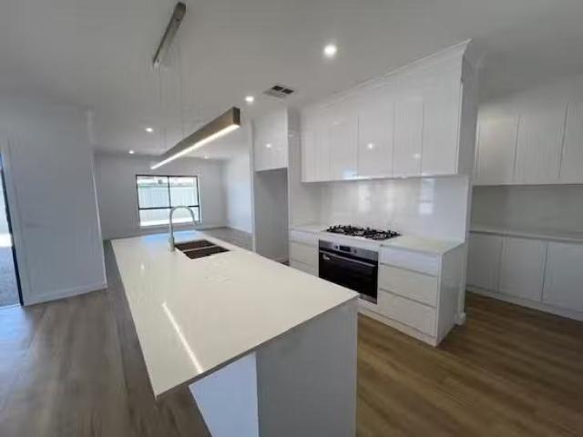 Cheap 48 Verdi Boulevard, Irymple, VIC 3498