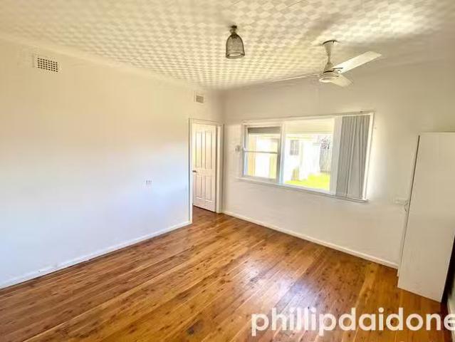 Cozy 49 Weemala Street, Chester Hill, NSW 2162