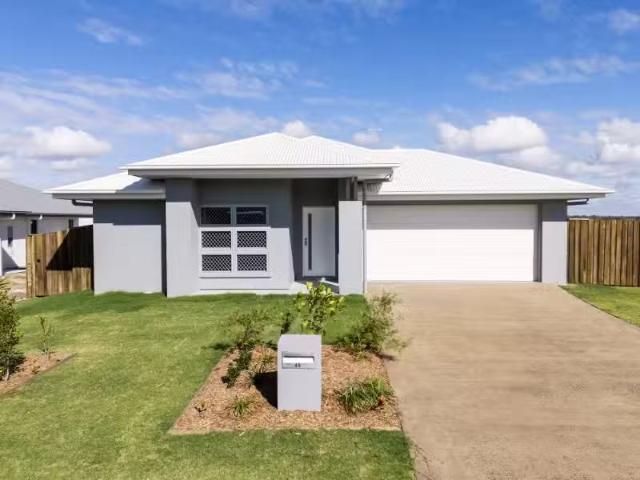 Deal! 49 Welch Street, ELLIOTT HEADS House for rent Listed by.
