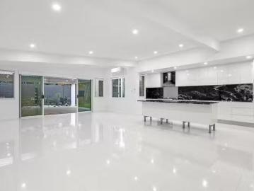 Nice 49 Breaker Street, Main Beach, QLD 4217