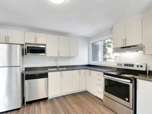 For Rent 4 Bedroom Apartment Ottawa ON DS105110673