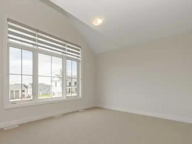 For Rent 4 Bedroom Apartment Oro ON DS104362650