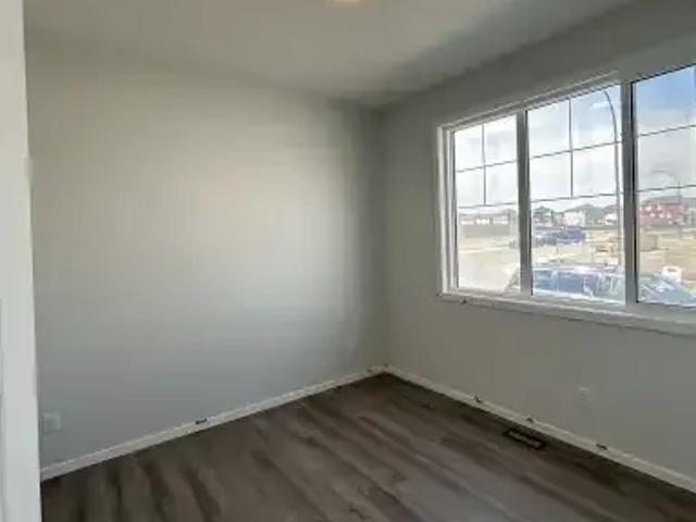 For Rent 4 Bedroom Apartment Calgary AB DS103611915