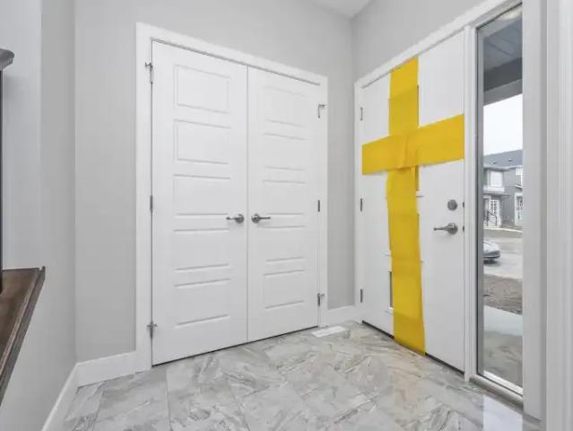 For Rent 4 Bedroom Apartment Calgary AB DS104991442