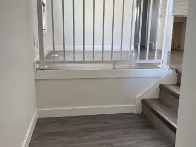 For Rent 4 Bedroom Apartment Calgary AB DS105135805