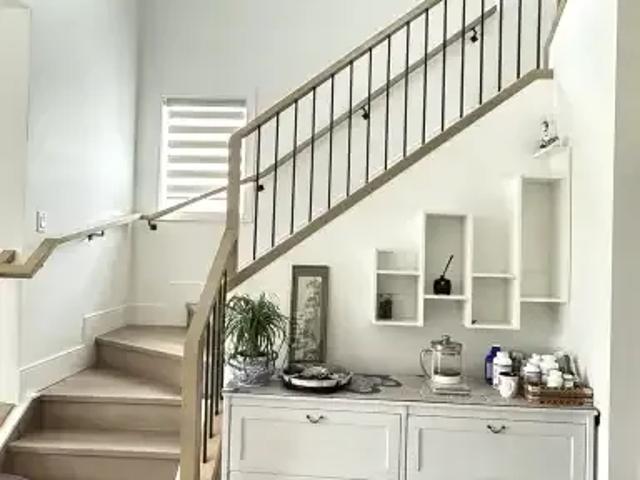 For Rent 4 Bedroom Apartment Edmonton AB DS105118832