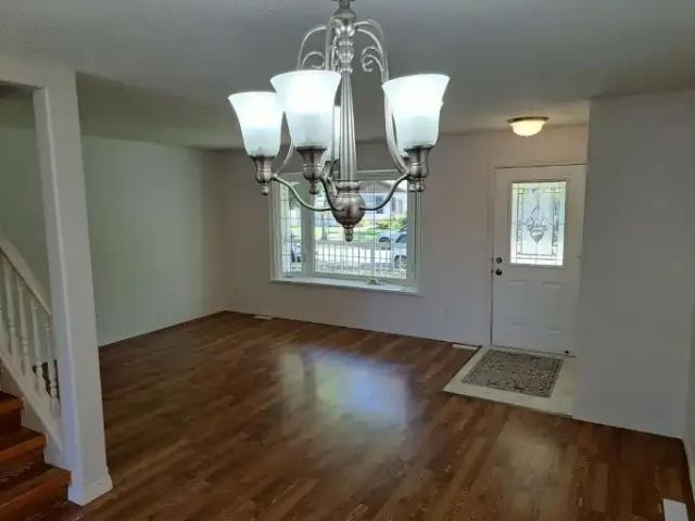 For Rent 4 Bedroom Apartment Edmonton AB DS105581042