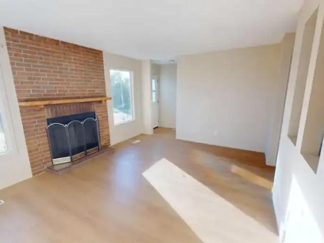 For Rent 4 Bedroom Apartment Grande Prairie AB DS105654248