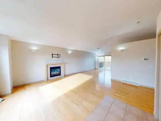 For Rent 4 Bedroom Apartment Grande Prairie AB DS105704318