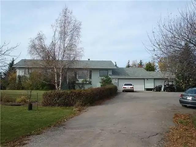For Rent 4 Bedroom Apartment Strathmore AB DS105150938
