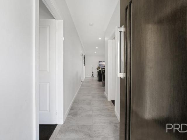 For Rent 4 Bedroom House CALALA NSW DS105944168