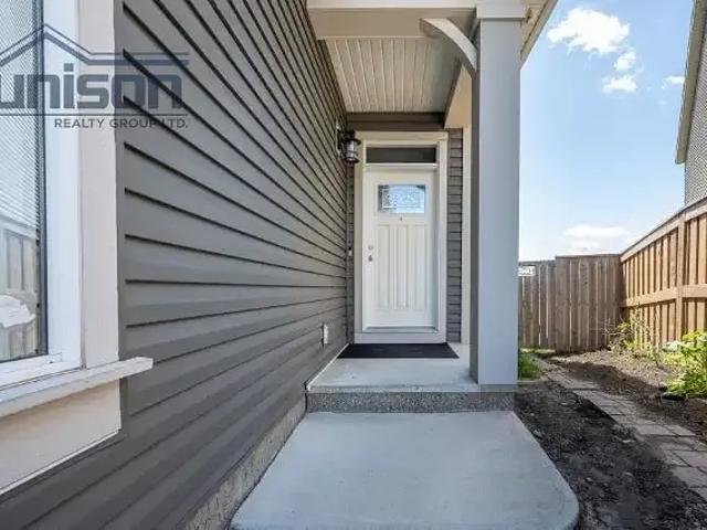 For Rent 4 Bedroom House Calgary AB DS104181775